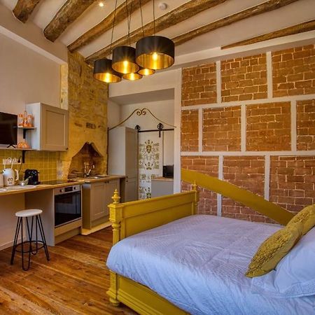 "Les Appartements De Betty C" Studio Medieval Sarlat-la-Canéda Exterior photo
