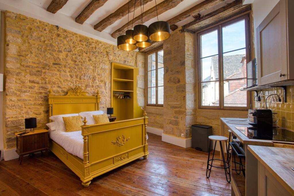 "Les Appartements De Betty C" Studio Medieval Sarlat-la-Canéda Exterior photo